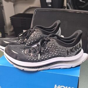 Hoka One One Kawana BlK/Wht Women's #1123164-BWHT